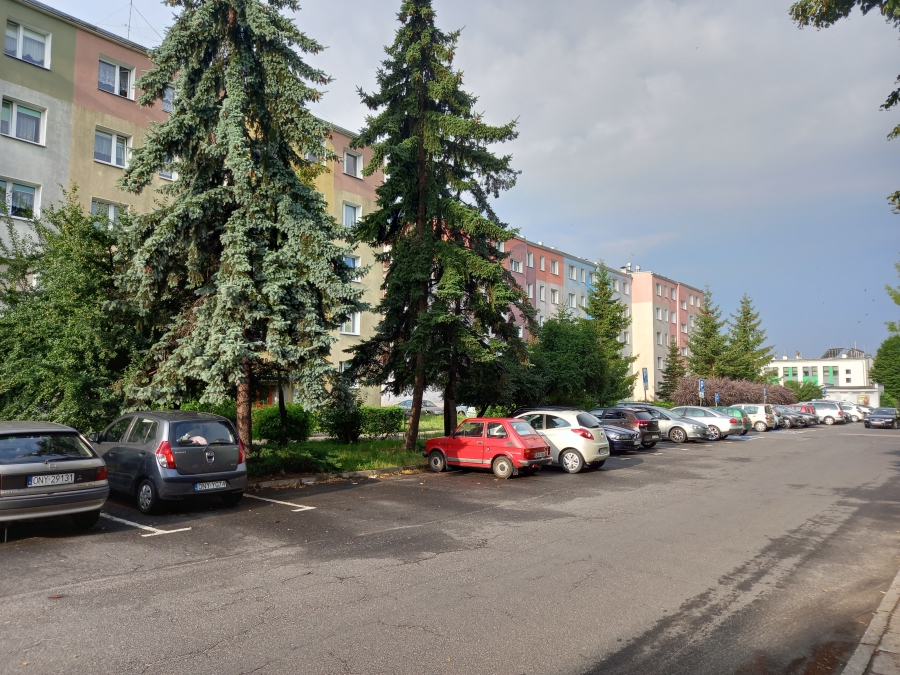 Nowe podłączenia do bloków Spółdzielni Mieszkaniowej przy ul. KEN 35.